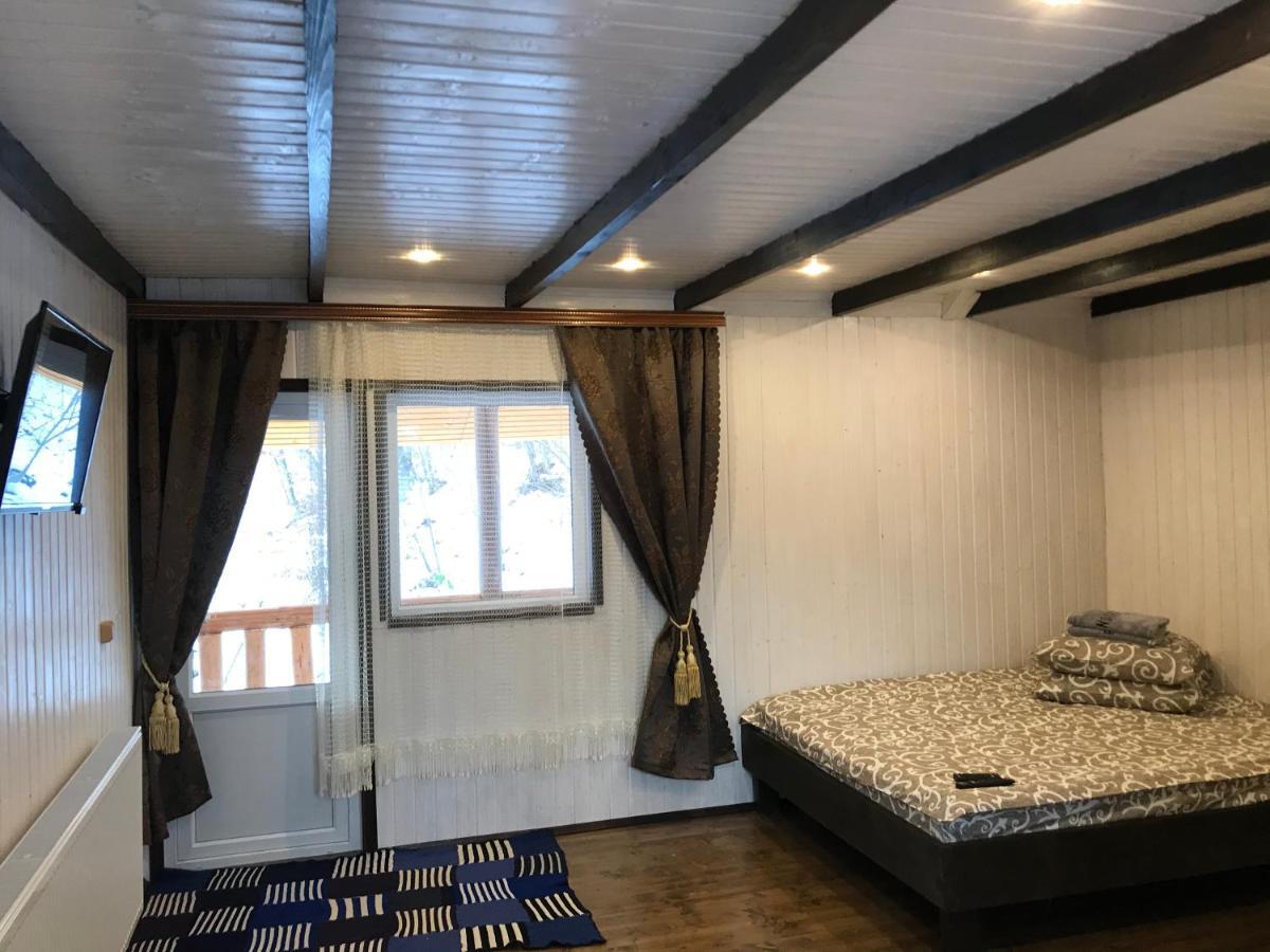 Cottage V Gorakh Izky Exterior foto